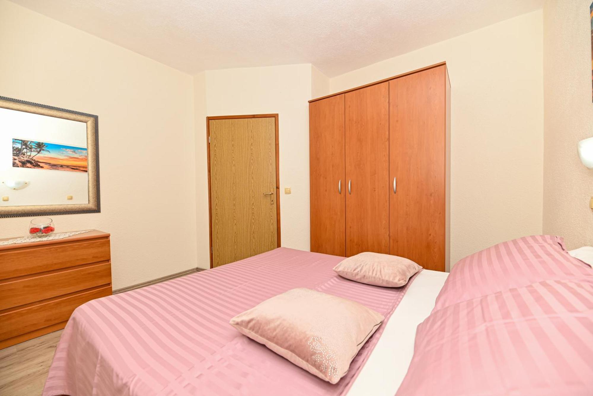 Apartments Patricia トロギール エクステリア 写真