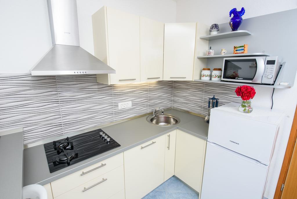 Apartments Patricia トロギール エクステリア 写真